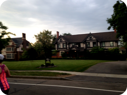 Mansions along East Avenue. Rochester Marathon